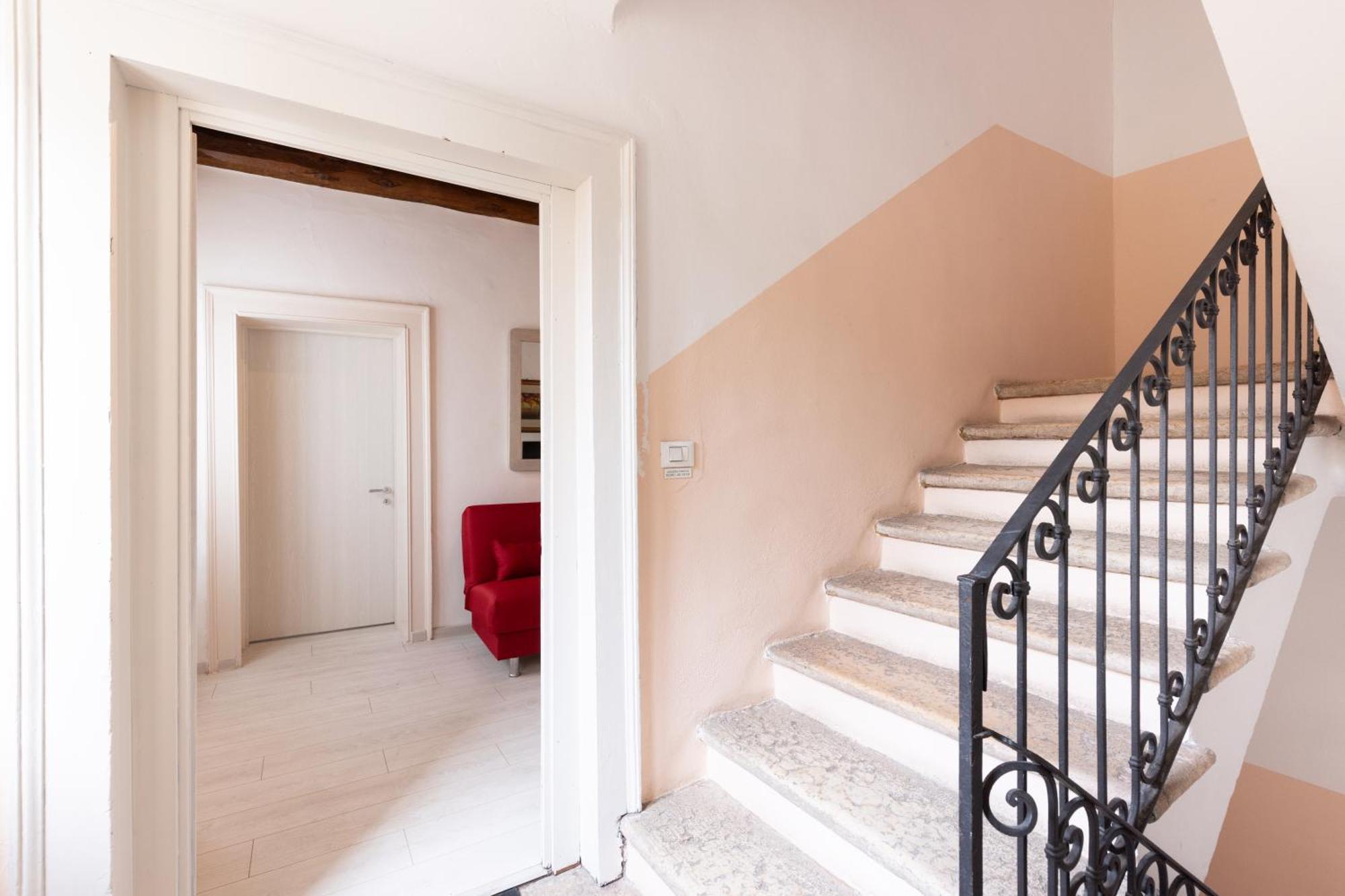Anticavalle Intero Appartamento Verona Exterior foto
